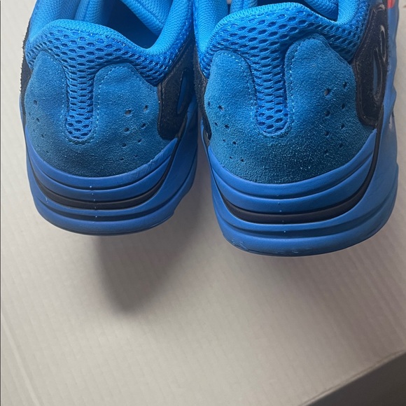 🆕Yeezys - Picture 6 of 10